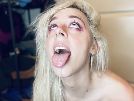 Foto desnuda filtrada de OnlyFans de Hazelashes