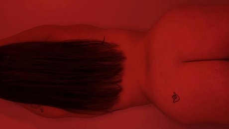 Foto desnuda filtrada de OnlyFans de Mo