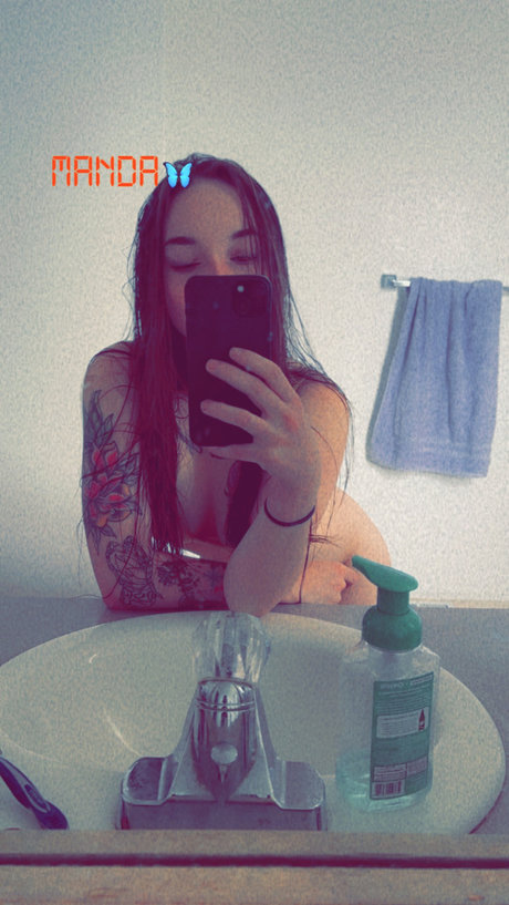 Foto desnuda filtrada de OnlyFans de Manda