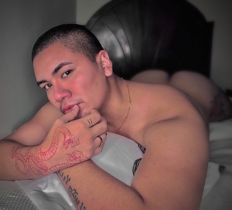 Foto desnuda filtrada de OnlyFans de Enrique Prez