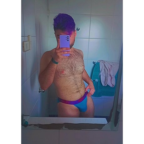 Foto desnuda filtrada de OnlyFans de Mr Teddy