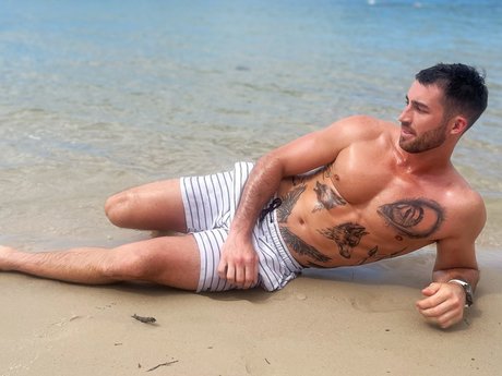 Foto desnuda filtrada de OnlyFans de Pretty Boy