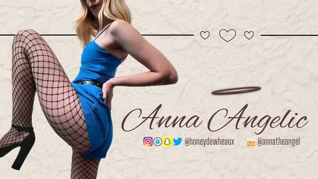 Foto desnuda filtrada de OnlyFans de Anna The Angel