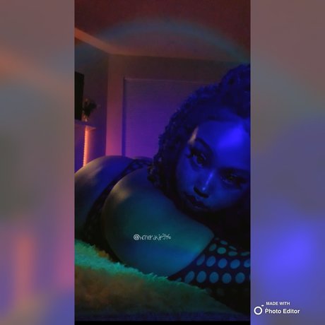 Foto desnuda filtrada de OnlyFans de Honey Drip 