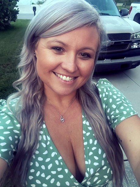 Foto desnuda filtrada de OnlyFans de Hairgoddess69