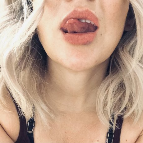 Foto desnuda filtrada de OnlyFans de Ms Feet Pixels