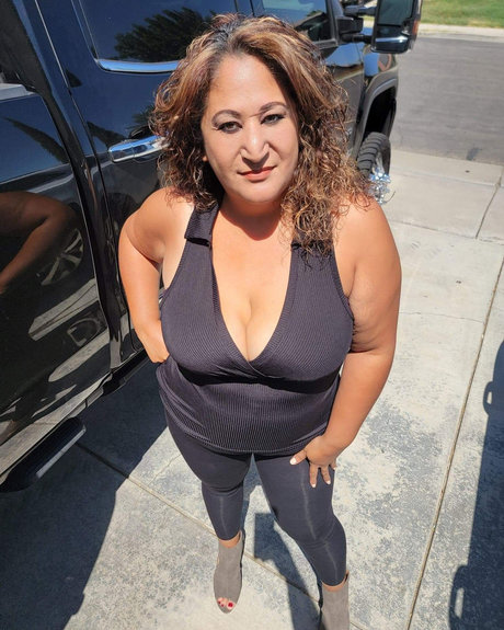 Foto desnuda filtrada de OnlyFans de Mscurvyv