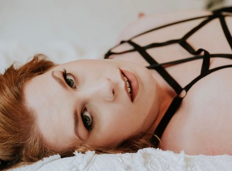 Foto desnuda filtrada de OnlyFans de Laura Fox