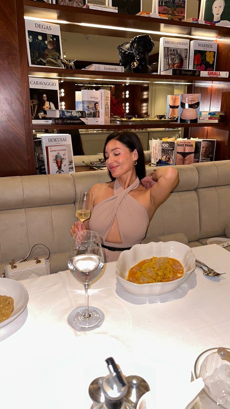 Foto desnuda filtrada de OnlyFans de Elena