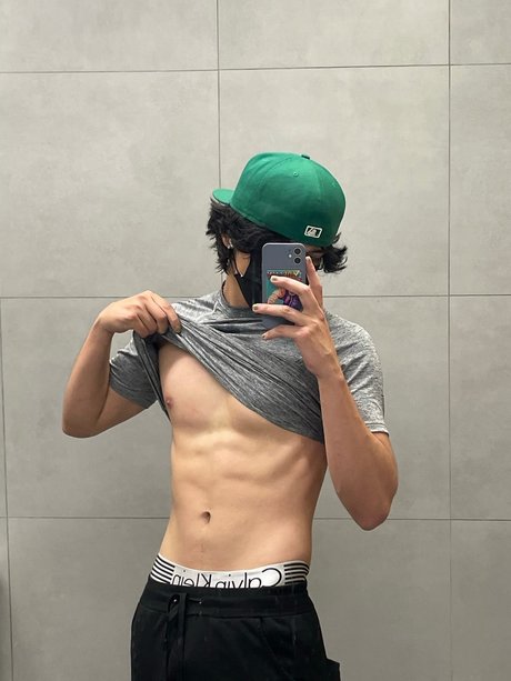 Foto desnuda filtrada de OnlyFans de Harol Ortega
