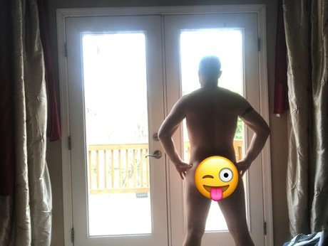 Cumshot Craig Free