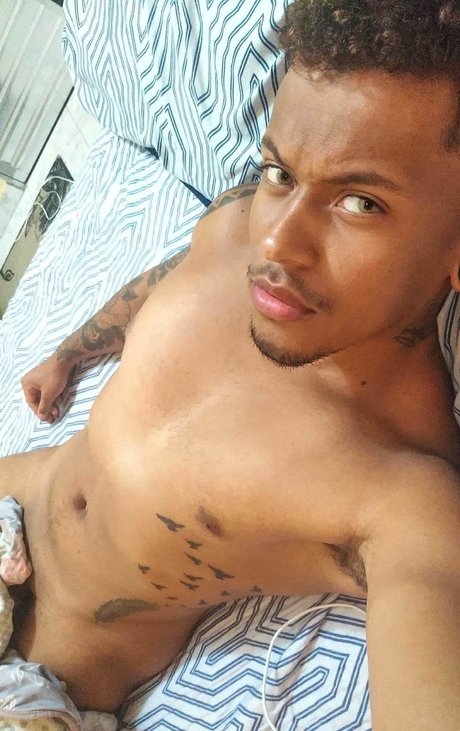 Foto desnuda filtrada de OnlyFans de Rodrigo Fonseca