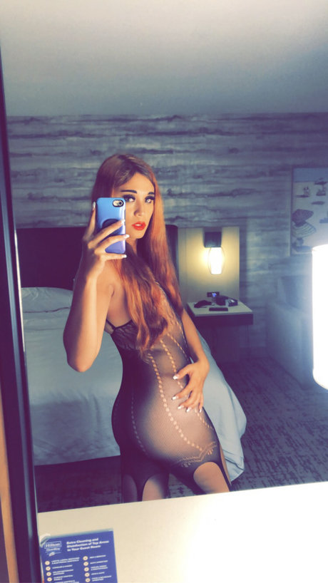 Mina Rose