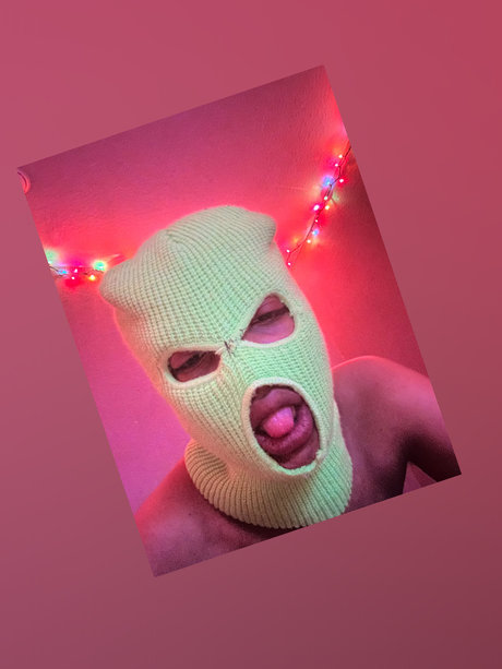 Foto desnuda filtrada de OnlyFans de Juicy Fruit