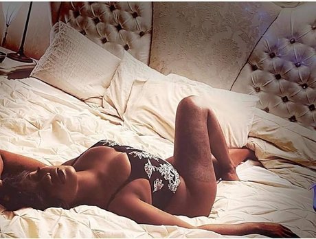 Foto desnuda filtrada de OnlyFans de Malaysia Starr
