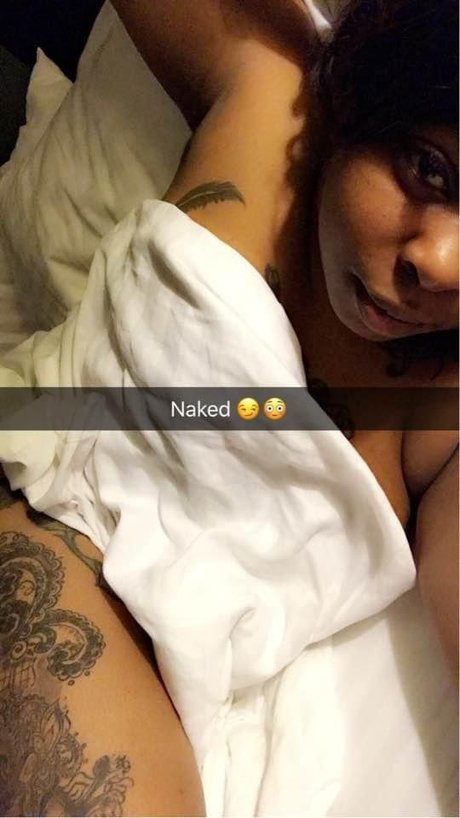 Foto desnuda filtrada de OnlyFans de Ariana