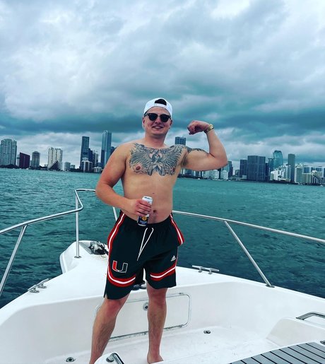 Foto desnuda filtrada de OnlyFans de Jay2323