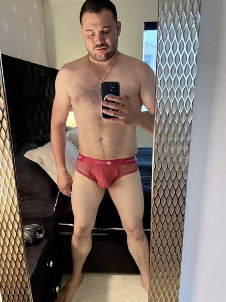 Foto desnuda filtrada de OnlyFans de Mrmartini