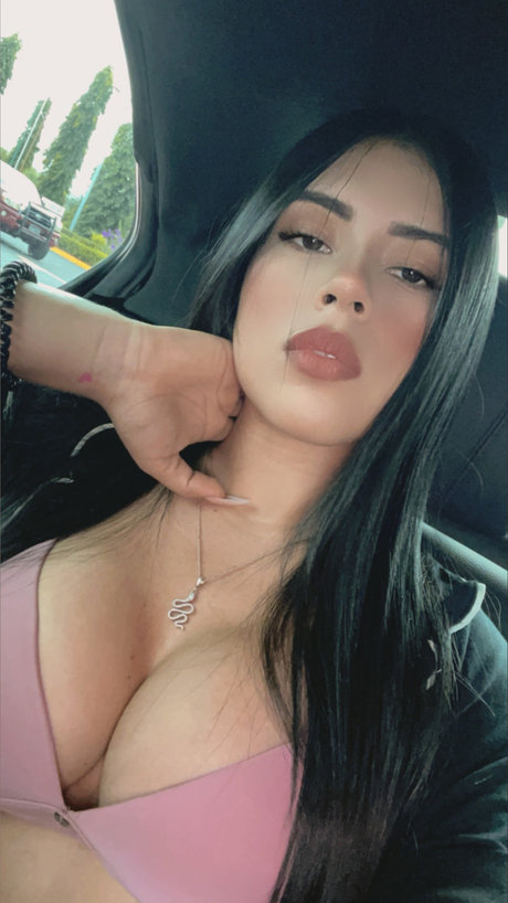 Foto desnuda filtrada de OnlyFans de Jenn Avalos