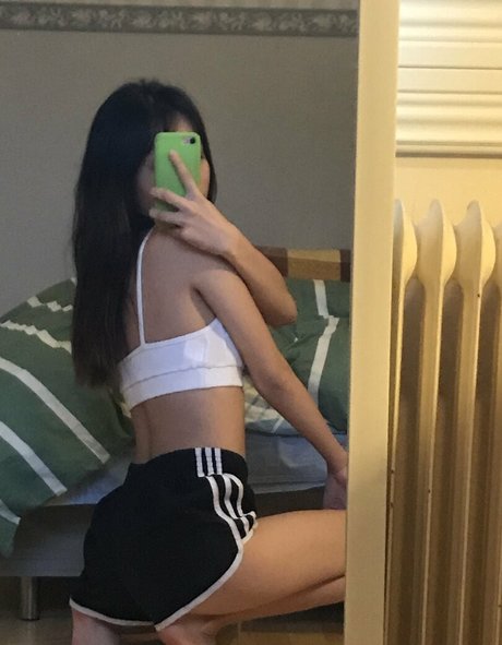 Foto desnuda filtrada de OnlyFans de Muminwannaplayed