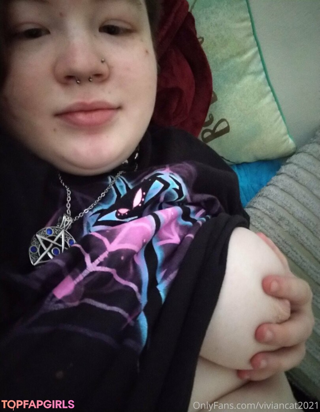 Foto desnuda filtrada de OnlyFans de Viviancat2021 #59 Foto desnuda filtrada de OnlyFans de Viviancat2021 #59