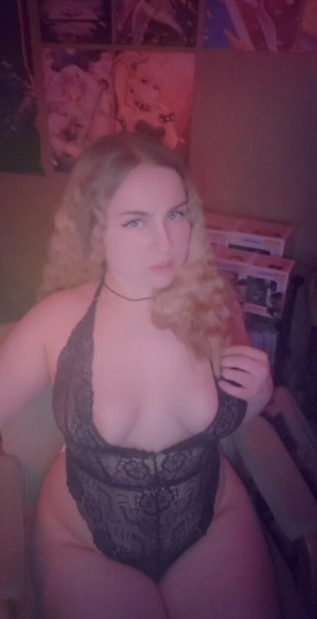 Foto desnuda filtrada de OnlyFans de Itsambeh