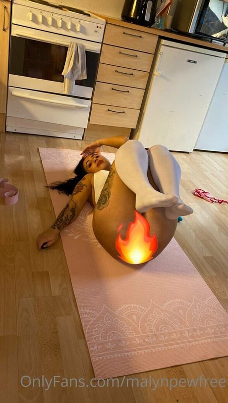 Foto desnuda filtrada de OnlyFans de Malynpewfree