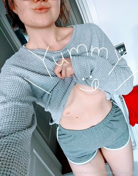 Foto desnuda filtrada de OnlyFans de ragemaidenfree
