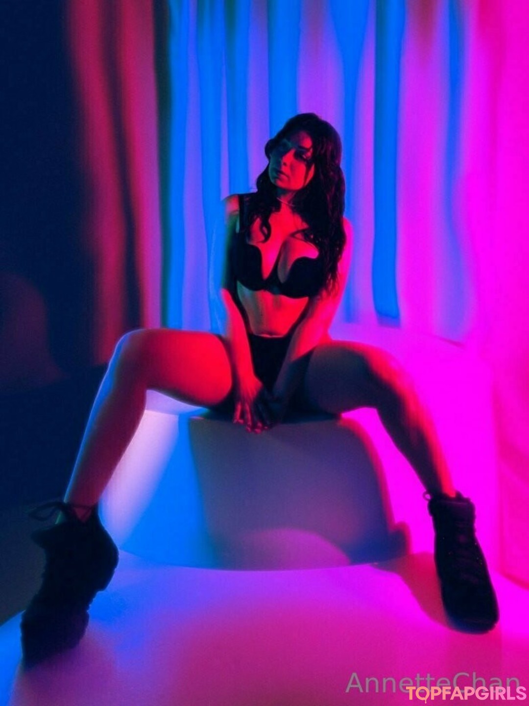 Foto desnuda filtrada de OnlyFans de Annettechan #92 Foto desnuda filtrada de OnlyFans de Annettechan #92