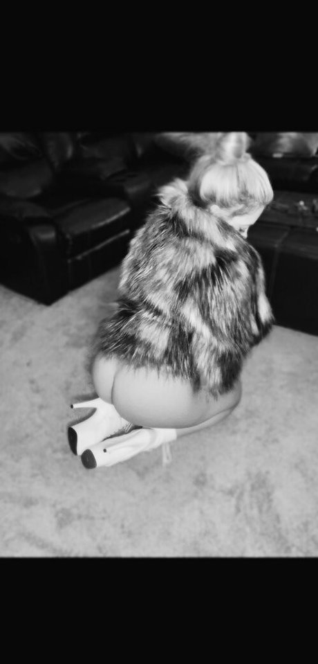 Foto desnuda filtrada de OnlyFans de Khimberrosefree