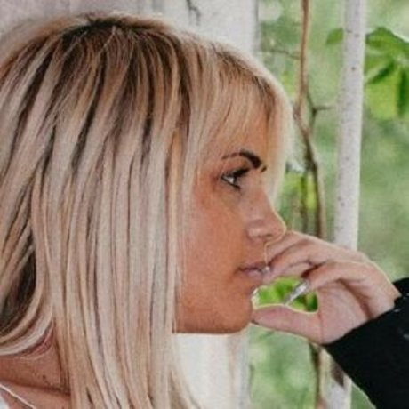 Foto desnuda filtrada de OnlyFans de Kaposvari Lanyok