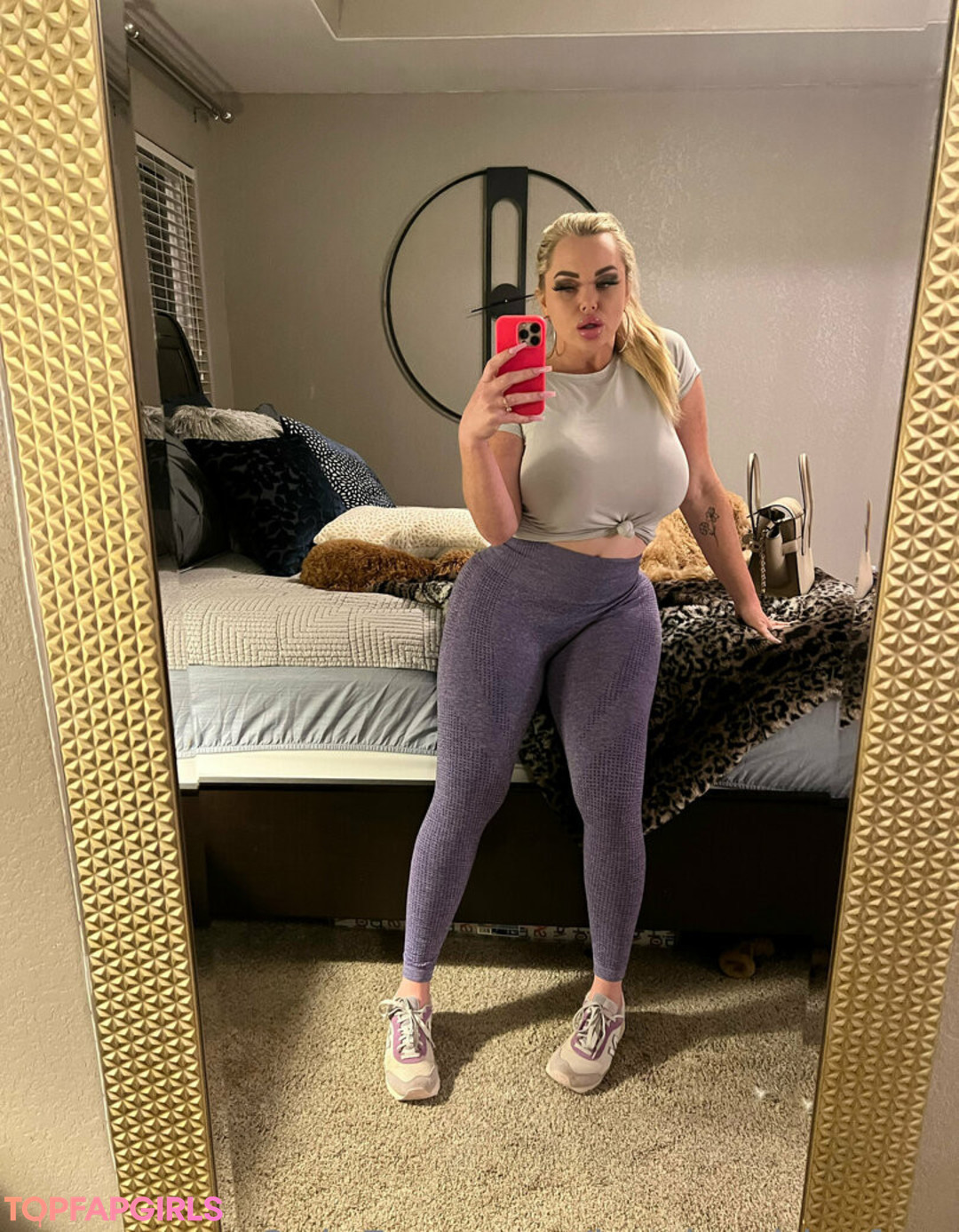 Foto desnuda filtrada de OnlyFans de Katrinathiccfree #30 Foto desnuda filtrada de OnlyFans de Katrinathiccfree #30