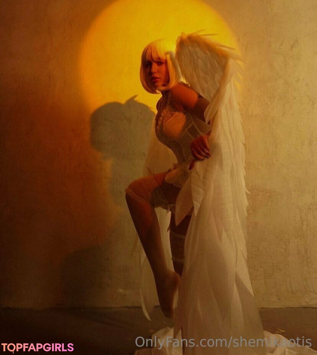 Foto desnuda filtrada de OnlyFans de Shemikaotis #15 Foto desnuda filtrada de OnlyFans de Shemikaotis #15