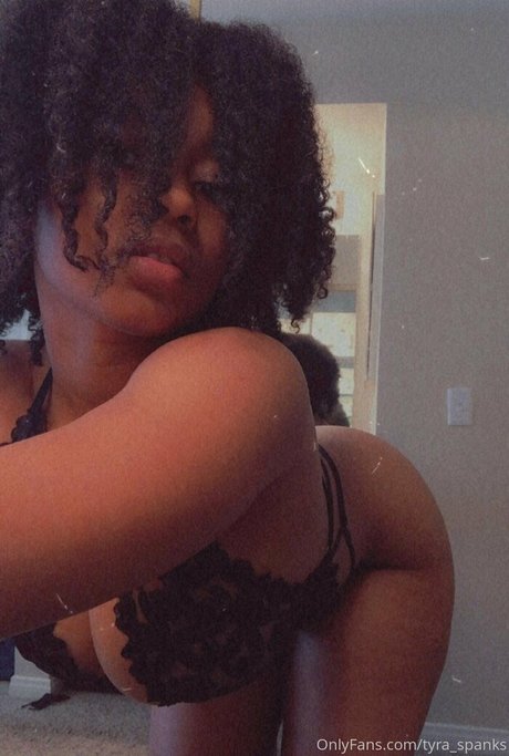 Foto desnuda filtrada de OnlyFans de Tyraspanks