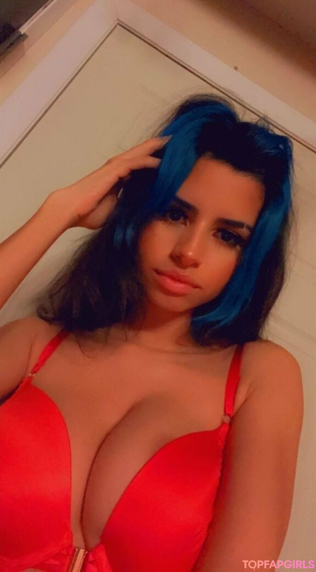 Foto desnuda filtrada de OnlyFans de Yazzifreaky #16 Foto desnuda filtrada de OnlyFans de Yazzifreaky #16