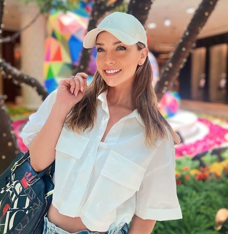 Foto desnuda filtrada de OnlyFans de Carolina Miranda