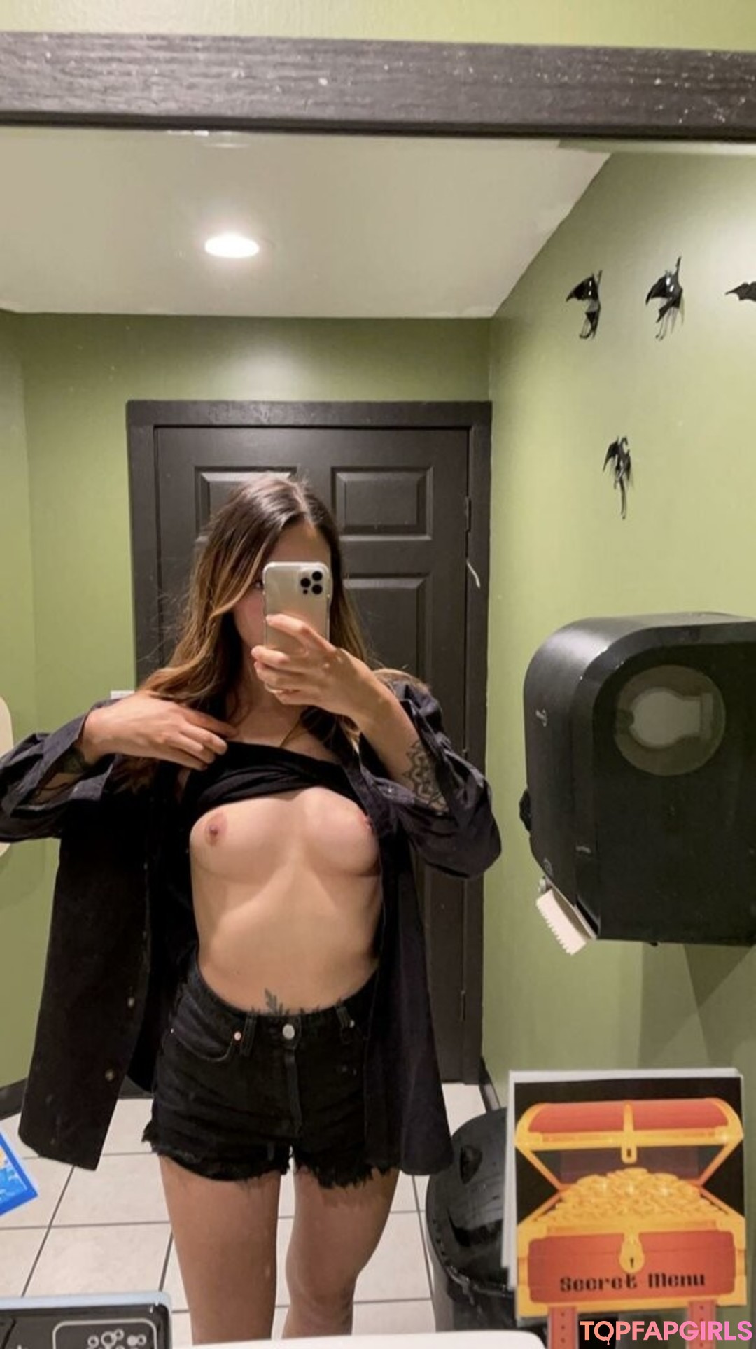 Foto desnuda filtrada de OnlyFans de Laceyisanerd #85 Foto desnuda filtrada de OnlyFans de Laceyisanerd #85