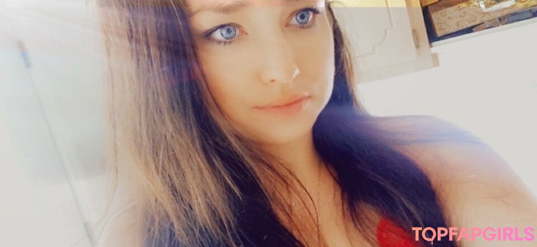 Foto desnuda filtrada de OnlyFans de Savanahroses #27 Foto desnuda filtrada de OnlyFans de Savanahroses #27