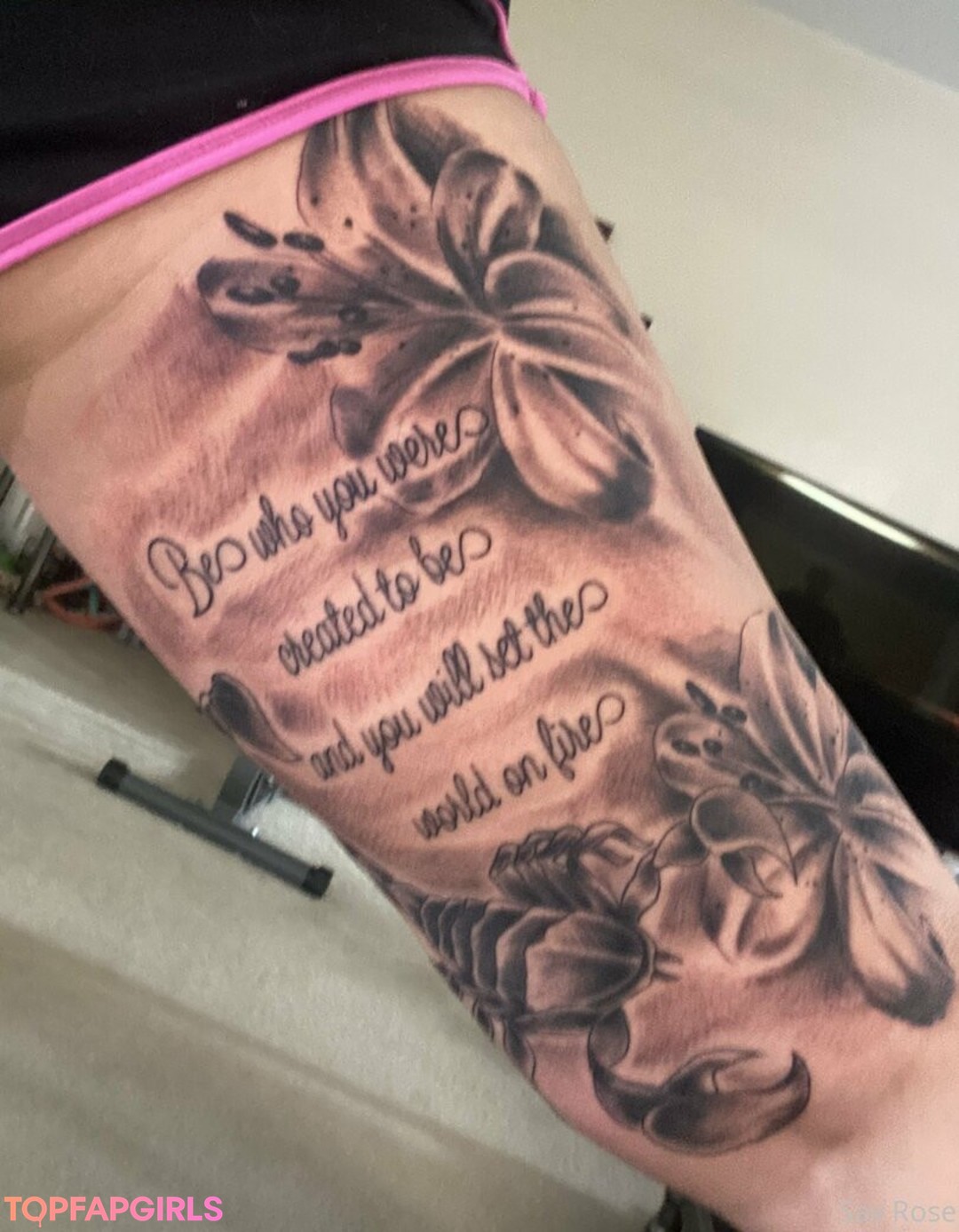 Foto desnuda filtrada de OnlyFans de Savanahroses #55 Foto desnuda filtrada de OnlyFans de Savanahroses #55