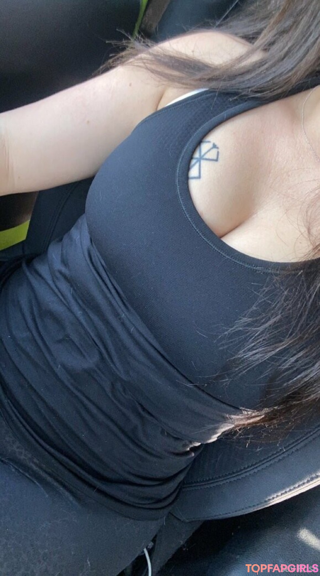 Foto desnuda filtrada de OnlyFans de Savanahroses #71 Foto desnuda filtrada de OnlyFans de Savanahroses #71