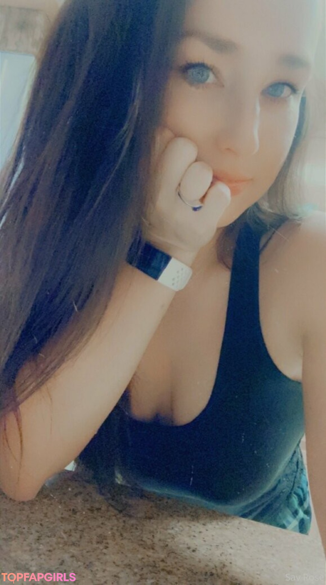 Foto desnuda filtrada de OnlyFans de Savanahroses #86 Foto desnuda filtrada de OnlyFans de Savanahroses #86