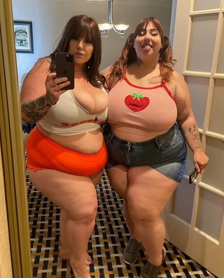 Lush_lauren