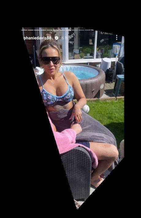 Stephanie Davis