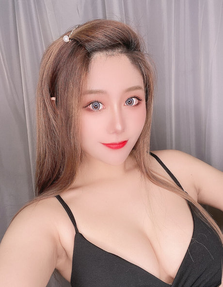 Uying