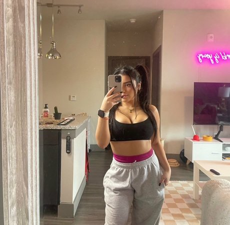 Foto desnuda filtrada de OnlyFans de Samiravalentiina