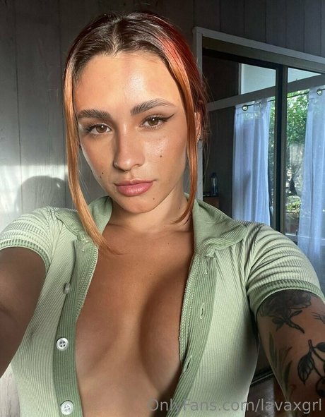 Lavaxgrl