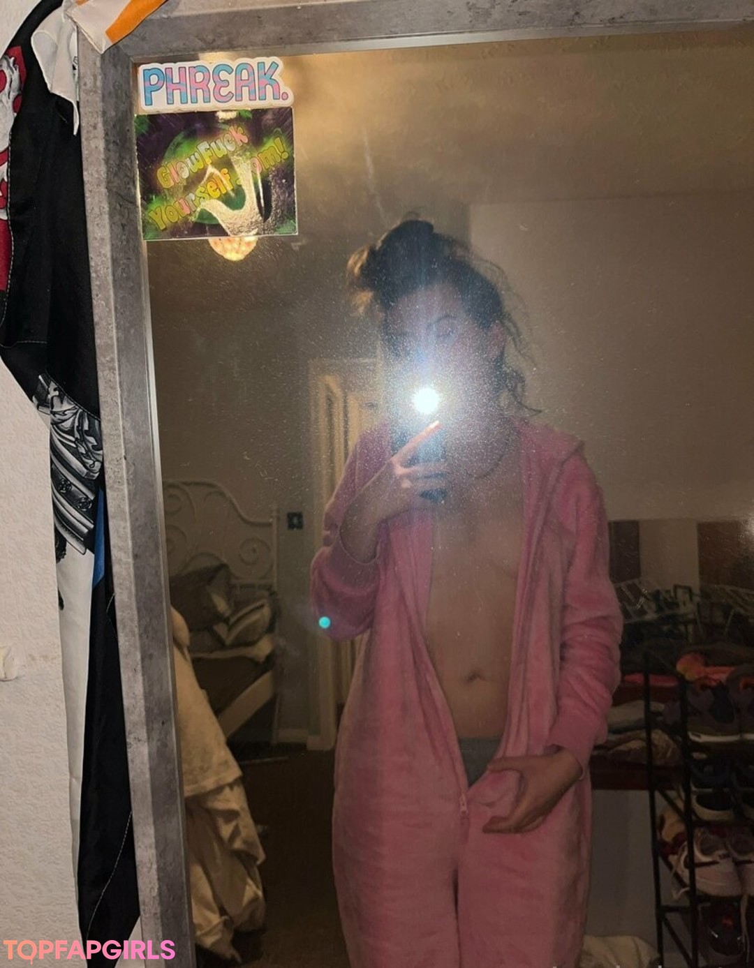 Foto desnuda filtrada de OnlyFans de Leahshorty #201 Foto desnuda filtrada de OnlyFans de Leahshorty #201