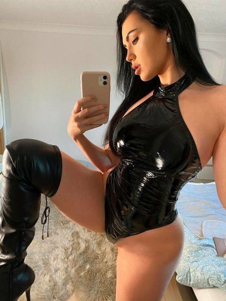 Amy_taboo