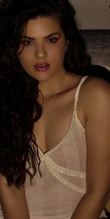 Livia Inhudes