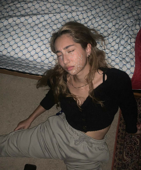Sabrina Pezeshkian